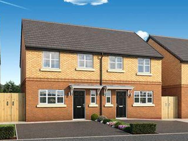 House for sale in Roby Mill, Lancashire