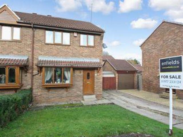 House for sale in Knottingley, West Yorkshire