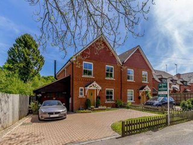 House for sale in Godalming, Waverley