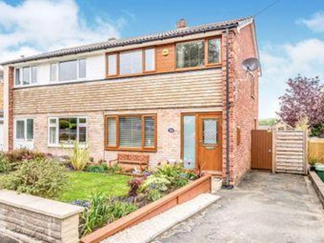 House for sale in Holmfirth, West Yorkshire