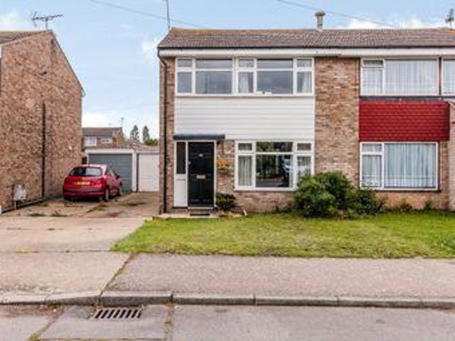 House for sale in Tilbury, Essex