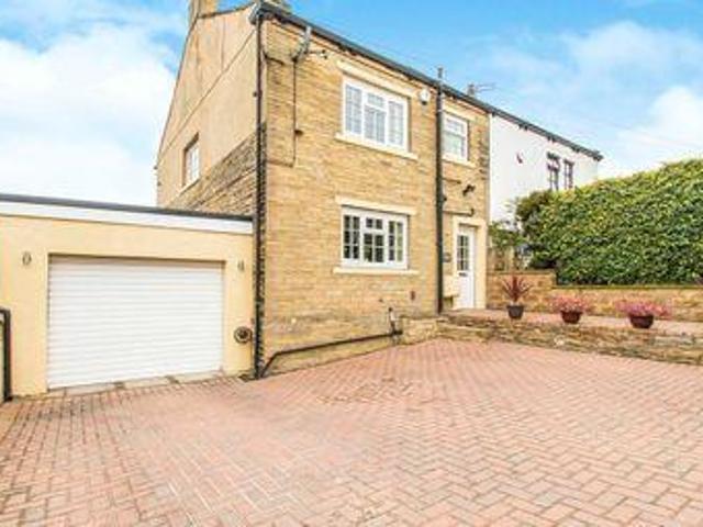 House for sale in Pudsey, West Yorkshire