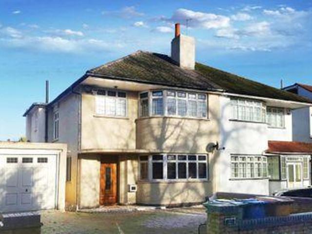 House for sale in Pinner, Greater London