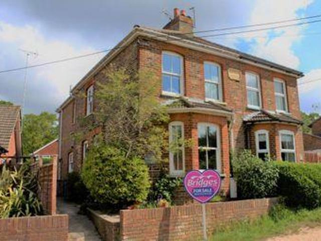 House for sale in Aldershot, Hampshire