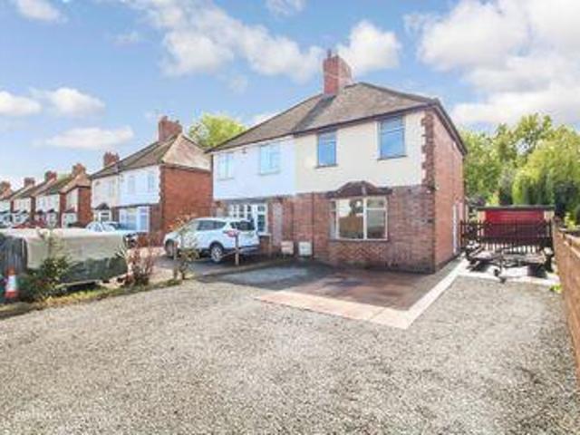 House for sale in Gun Hill, Warwickshire