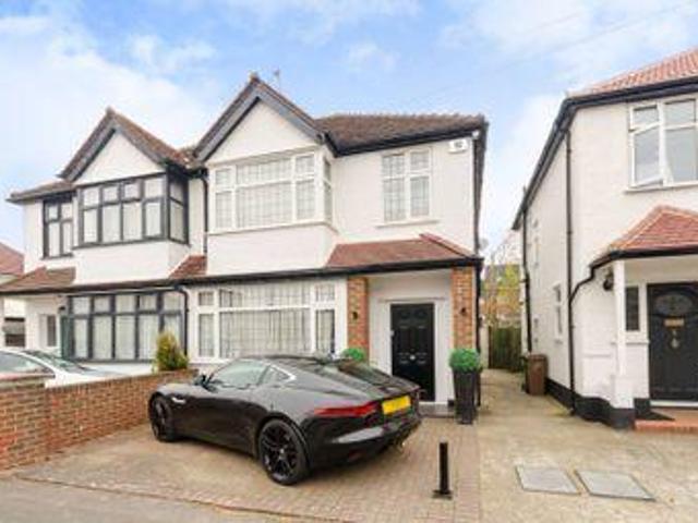 House for sale in Worcester Park, Greater London