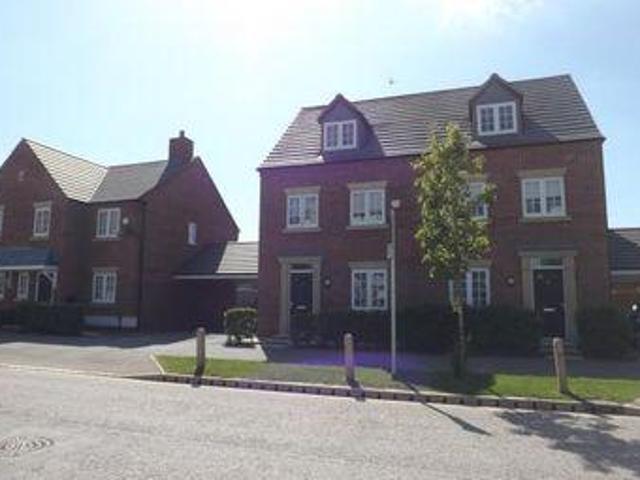 House for sale in Halton
