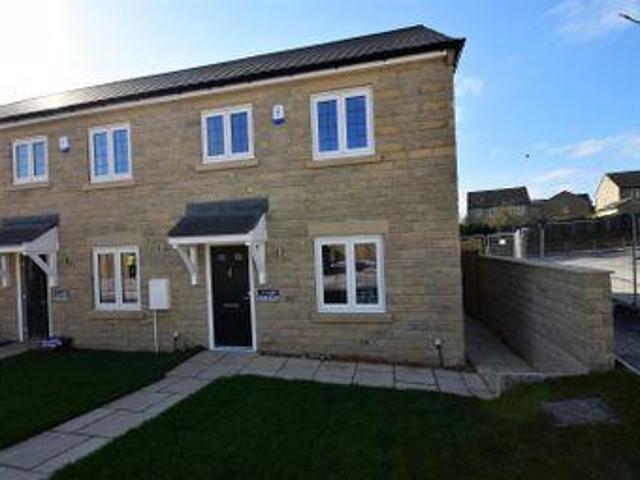 House for sale in Halifax, West Yorkshire