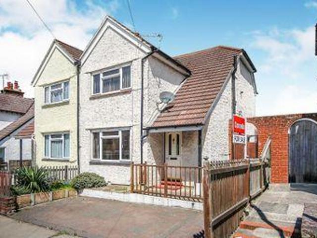 House for sale in Oad Street, Kent