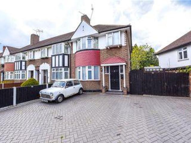House for sale in Isleworth, Greater London