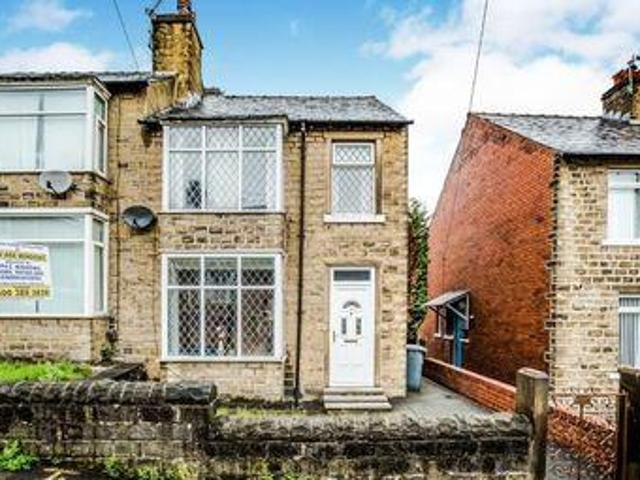House for sale in Huddersfield, West Yorkshire