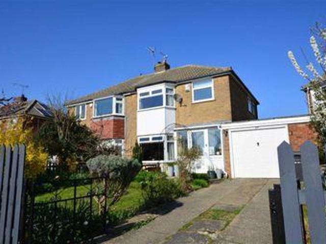 House for sale in Fishers Green, North Yorkshire