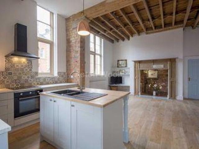 House for sale in East Midlands