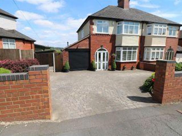 House for sale in Stoke-on-Trent