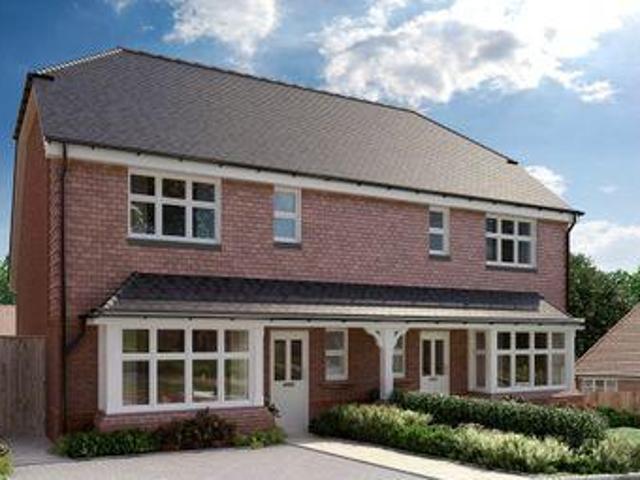 House for sale in Pachesham Park, Surrey