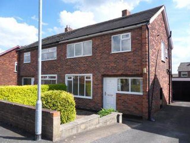 House for sale in Dewsbury, West Yorkshire