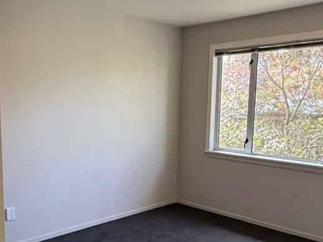 House for rent in Chaslands, Canterbury