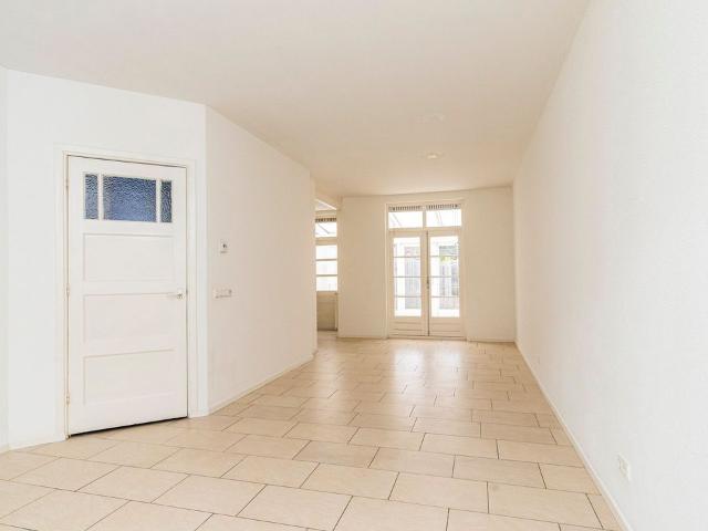 Woning te huur in Wateringen, Zuid Holland