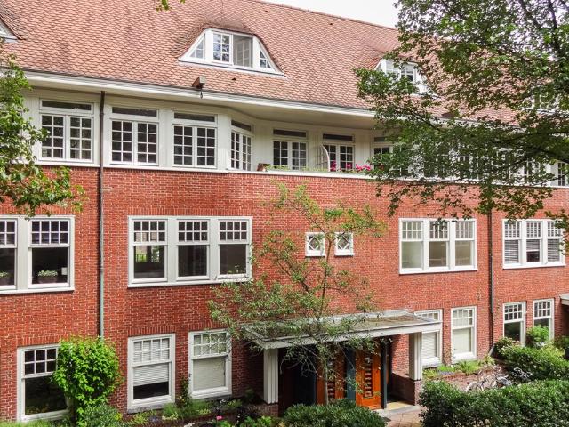 Appartement te huur in Oud-Zuid, Amsterdam