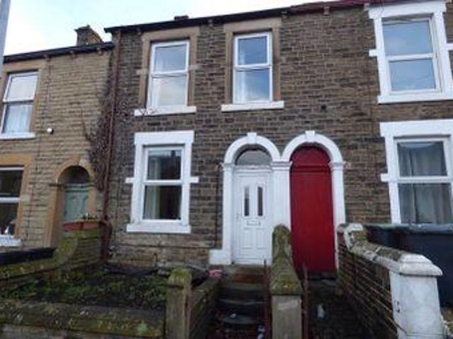 House for rent in Charlesworth, East Midlands