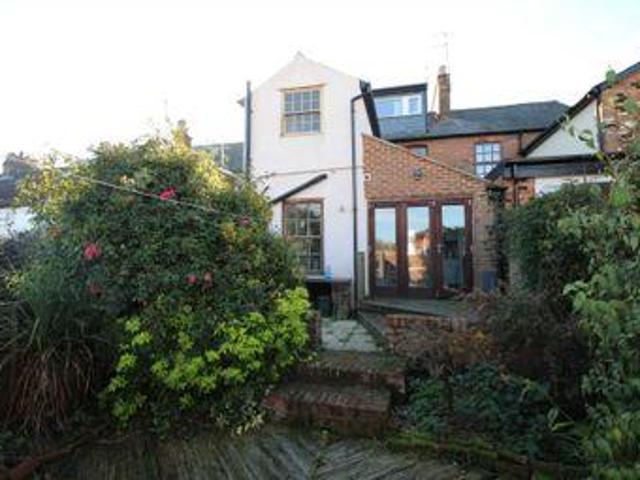 House for rent in Pouchen End, Hertfordshire