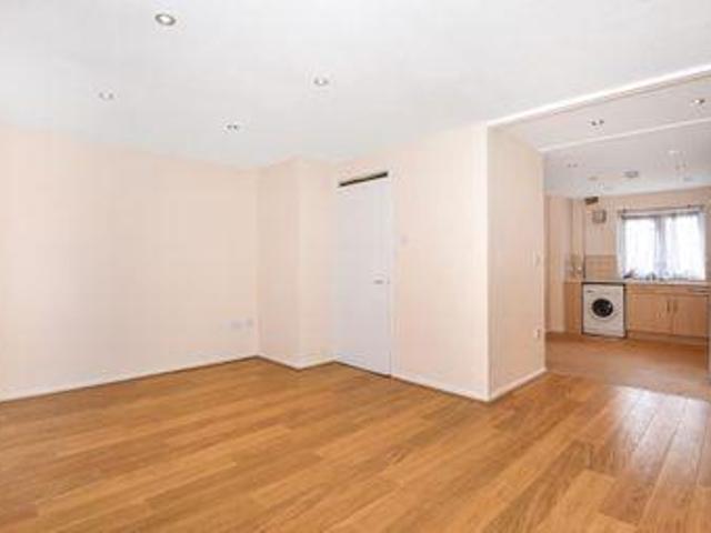 House for rent in Little Stanmore, Greater London