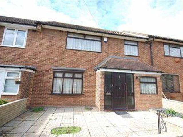 House for rent in Northolt, Greater London