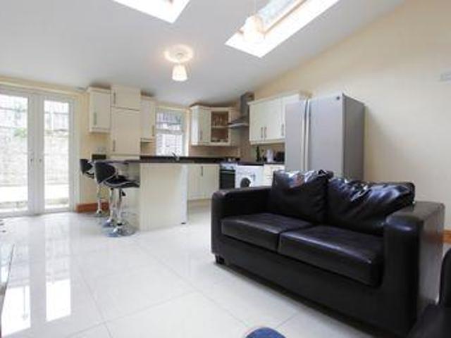 House for rent in Croydon