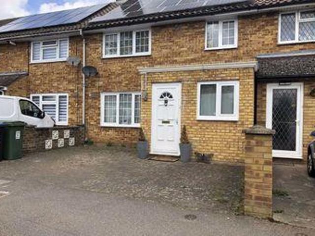 House for rent in Pouchen End, Hertfordshire
