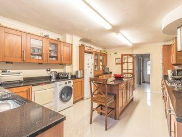 House for rent in Pouchen End, Hertfordshire
