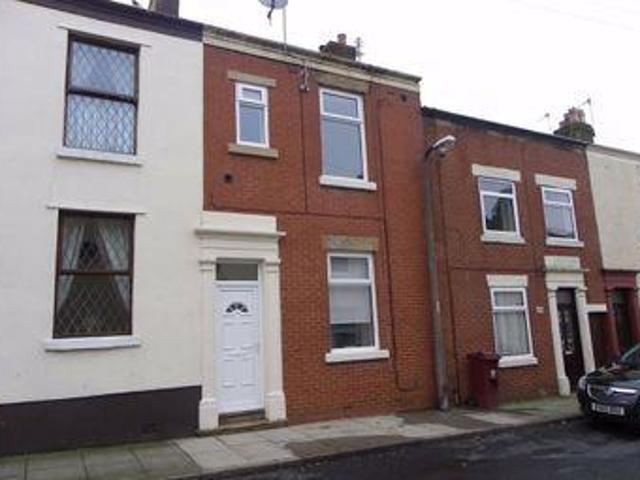 House for rent in Higher Bartle, Lancashire