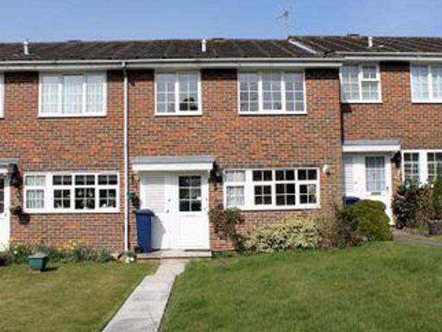 House for rent in Fole, Surrey