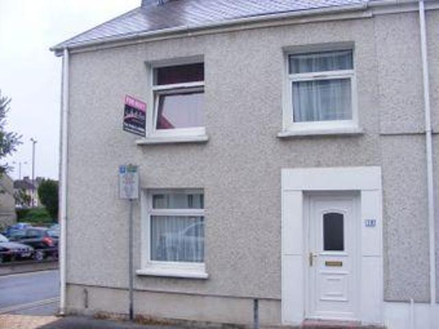 House for rent in Llanelli, Wales