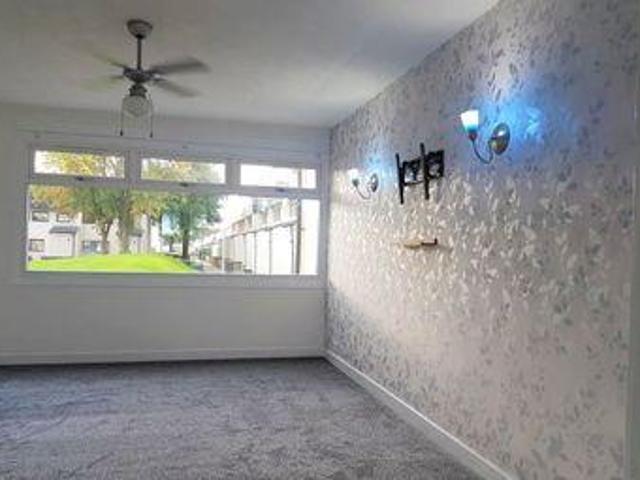 House for rent in Kilwinning, Scotland