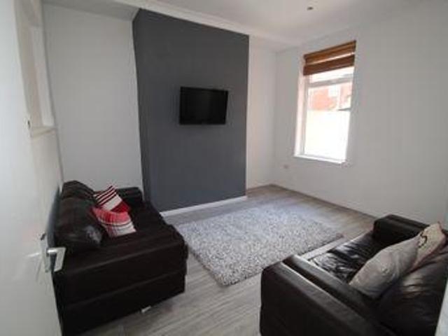 House for rent in Higher Bartle, Lancashire
