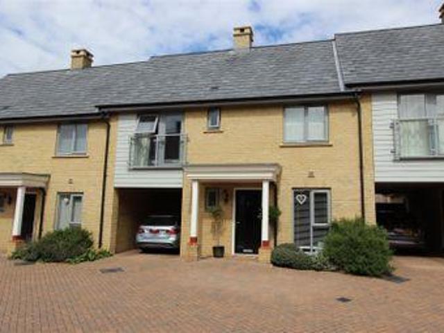 House for rent in Pouchen End, Hertfordshire