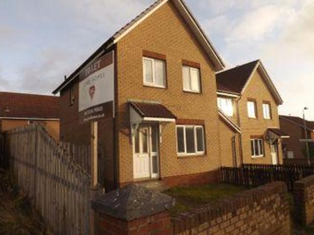 House for rent in Airdrie, Scotland