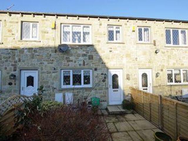 House for sale in Huddersfield, West Yorkshire
