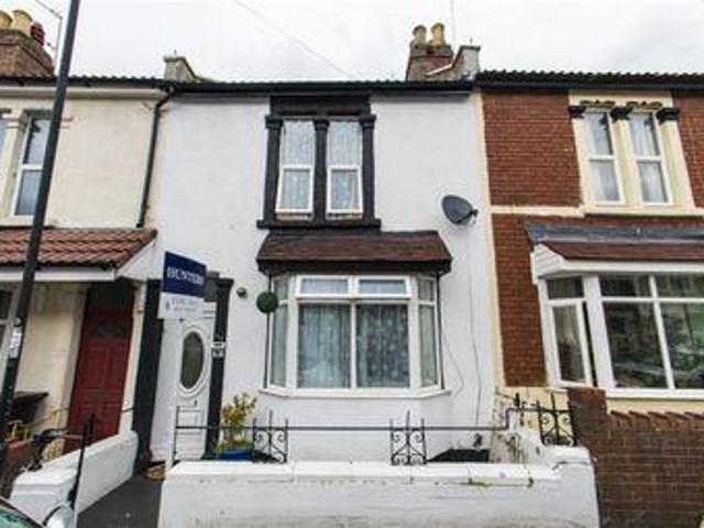 House for sale in Feckenham, City Of Bristol
