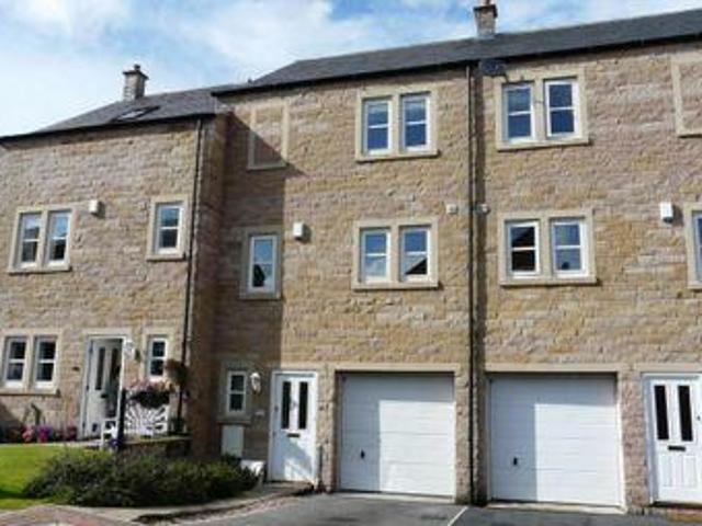 House for sale in Keighley, West Yorkshire