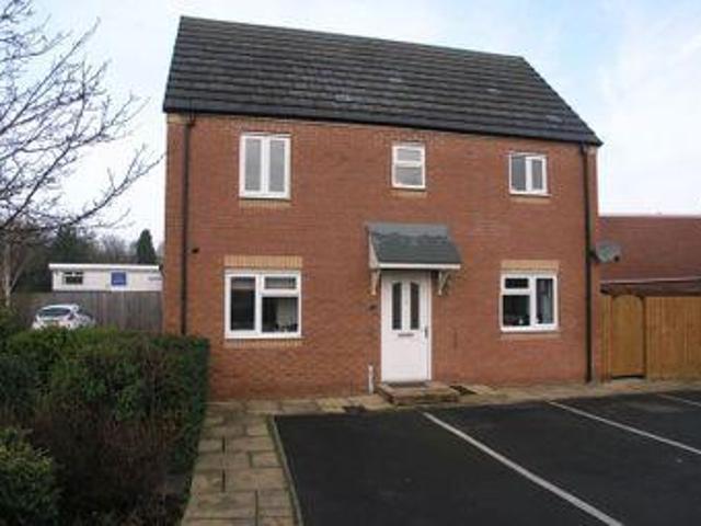 House for sale in Halesowen, West Midlands