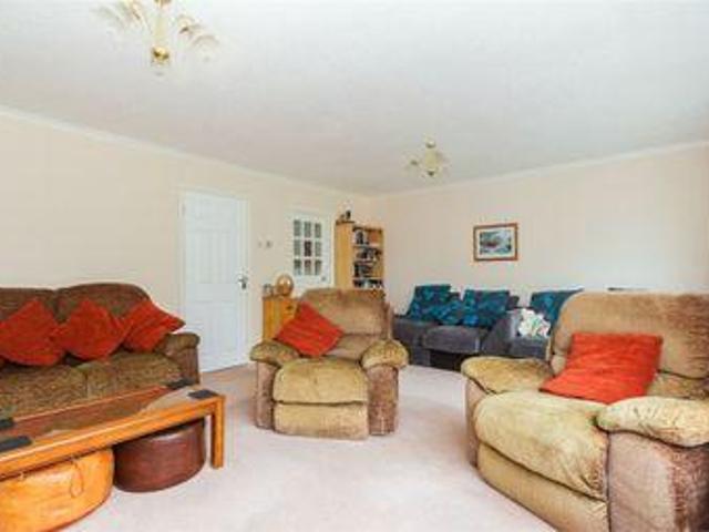House for sale in Iver