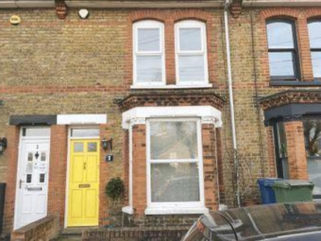 House for sale in Oad Street, Kent