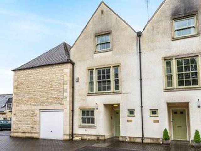 House for sale in Fossebridge, Gloucestershire