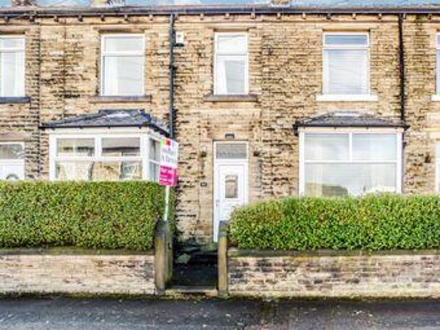 House for sale in Huddersfield, West Yorkshire