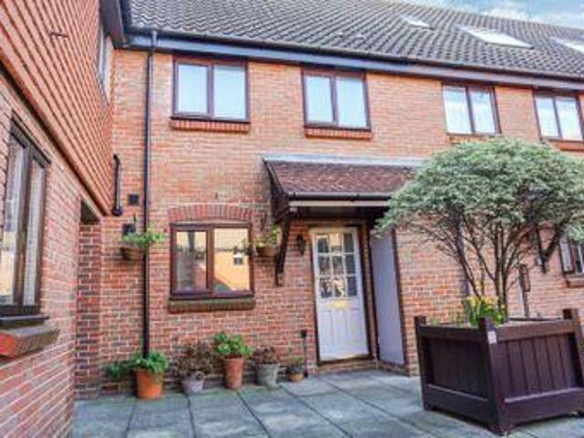 House for sale in Littlecote, West Sussex