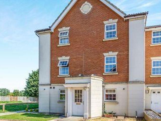 House for sale in Oad Street, Kent
