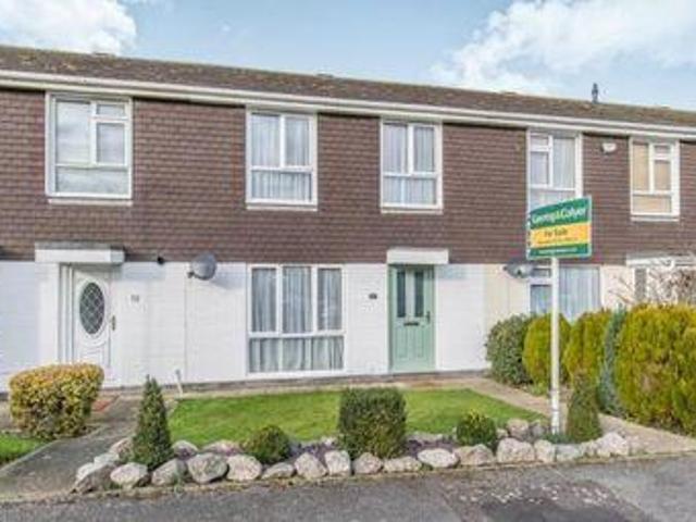 House for sale in Oad Street, Kent