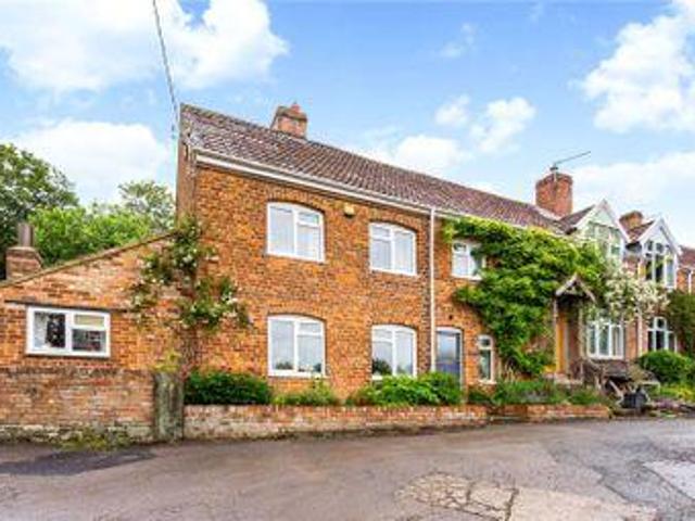House for sale in Feckenham, City Of Bristol