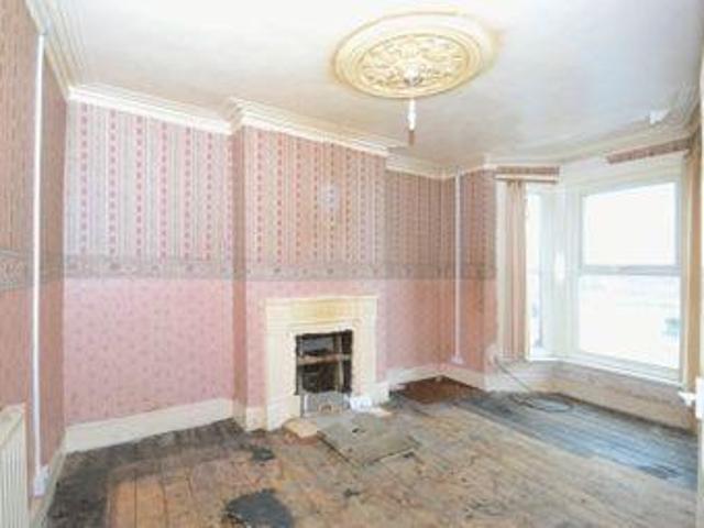 House for sale in Sheerness, Oad Street